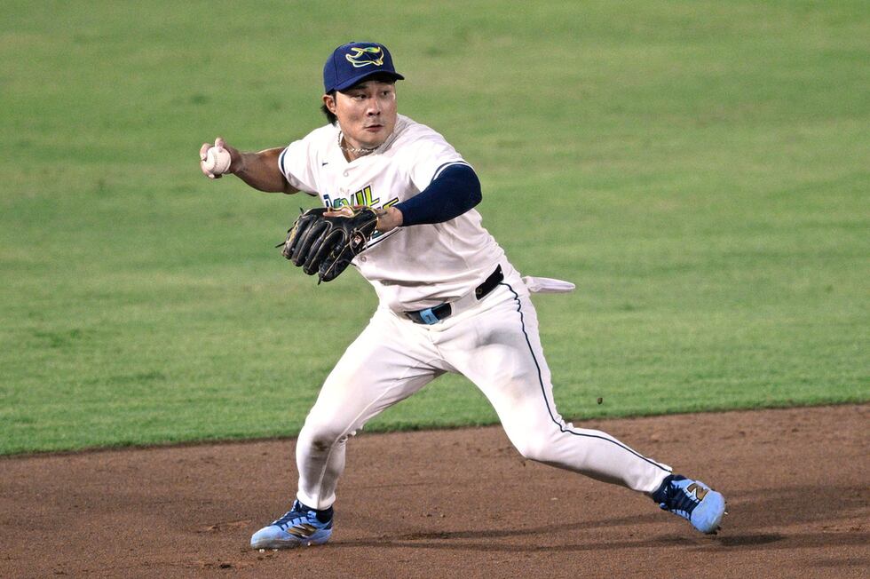 ARCHIVO - Foto del 19 de julio del 2025, el campocorto de los Rays de Tampa Bay Ha-Seong Kim...