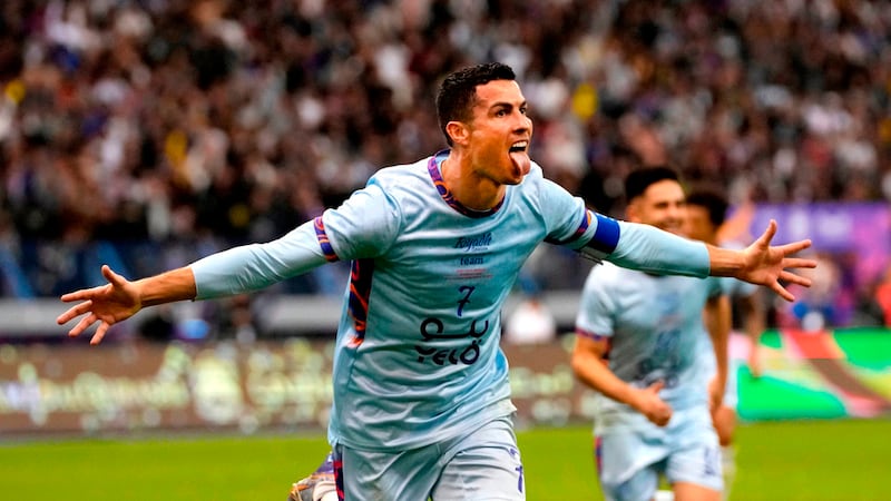 ARCHIVO - En esta foto del 19 de enero de 2023, Cristiano Ronaldo del club saudí Al Nassr...